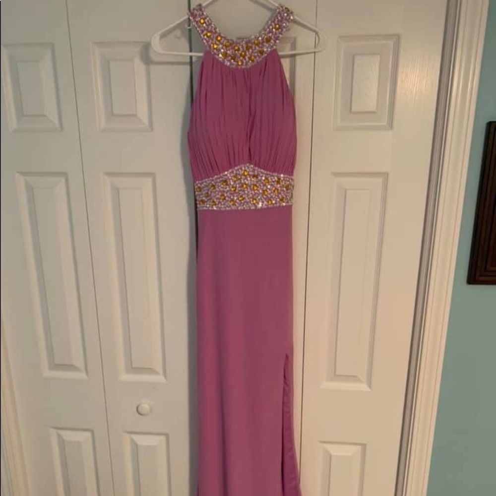 Light purple prom/formal/pageant dress. Size 4/6.